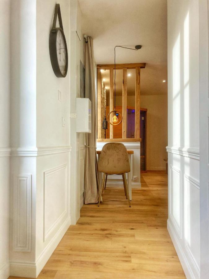 Le Petit Paris - Cocon & Spa & Sauna Chartres Esterno foto